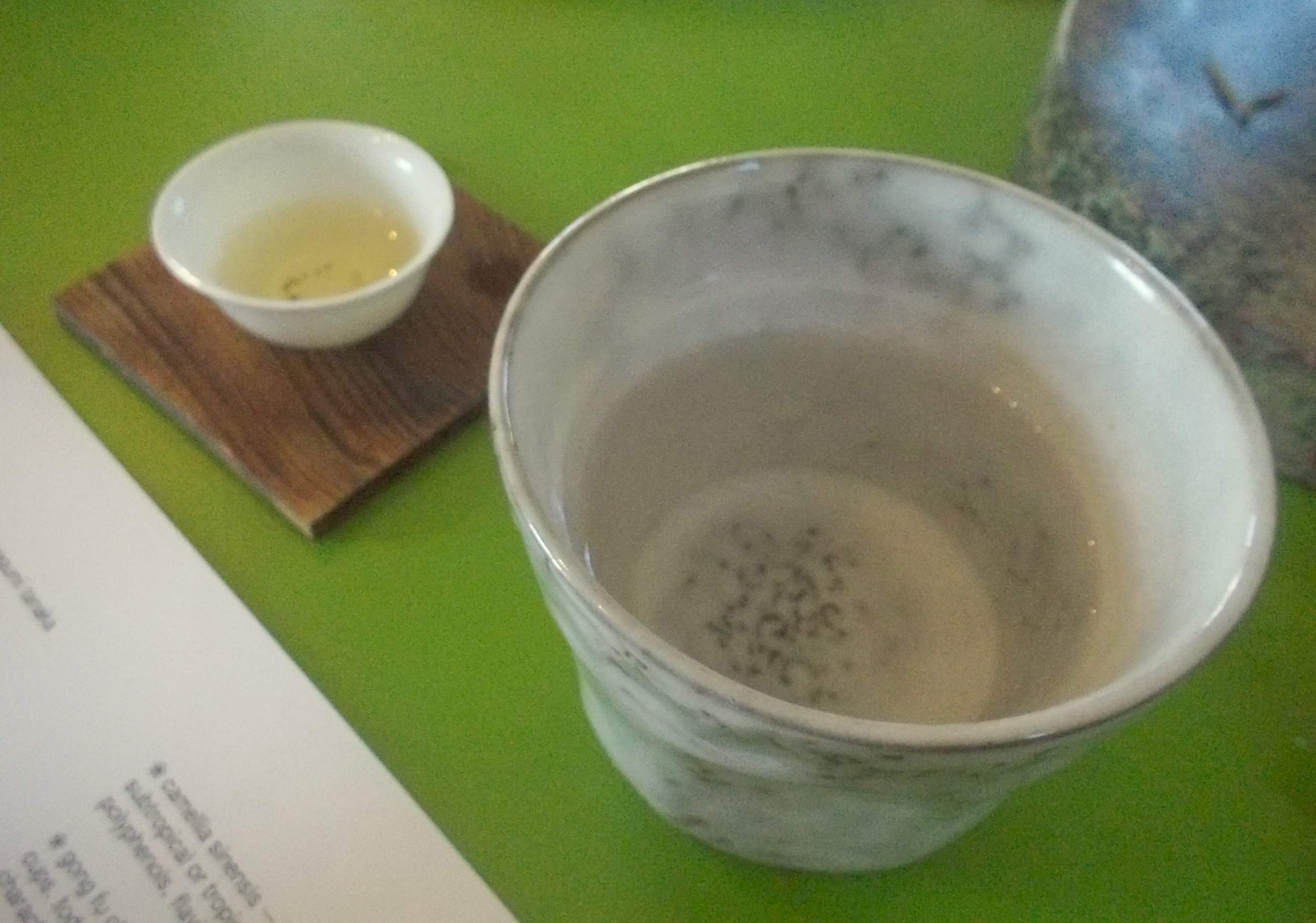 a tea cup, a water cup
